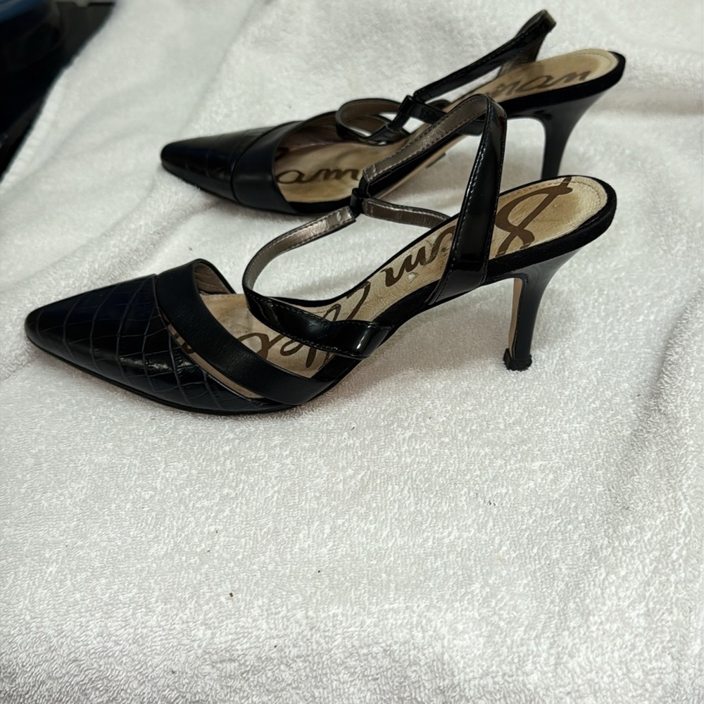 Sam Edelman Black leather strappy heel pump